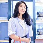 Sweet Casual Look ala Park Shin Hye