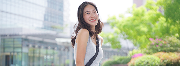 Show Your Brightest Side, Ini 7 Cara Jadi Orang yang Menarik!